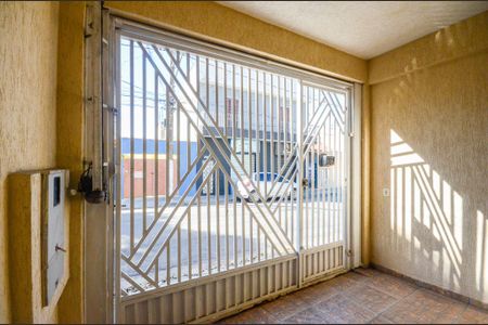 Casa para alugar com 80m², 3 quartos e 1 vaga Casa para alugar com 80m², 3 quartos e 1 vagaGaragem