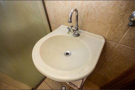 Casa para alugar com 80m², 3 quartos e 1 vaga Casa para alugar com 80m², 3 quartos e 1 vagaSuíte 1 - Banheiro