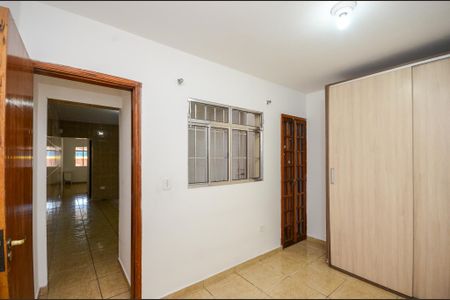 Casa para alugar com 80m², 3 quartos e 1 vaga Casa para alugar com 80m², 3 quartos e 1 vagaQuarto