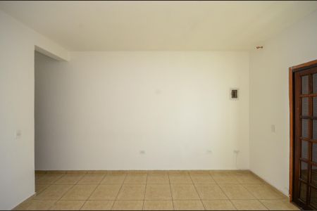 Casa para alugar com 80m², 3 quartos e 1 vaga Casa para alugar com 80m², 3 quartos e 1 vagaSuíte 2
