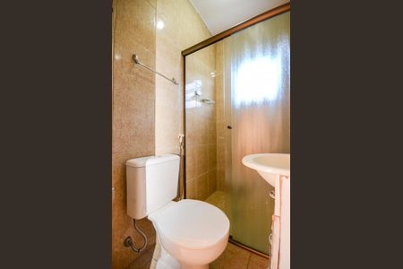 Casa para alugar com 80m², 3 quartos e 1 vaga Casa para alugar com 80m², 3 quartos e 1 vagaSuíte 1 - Banheiro