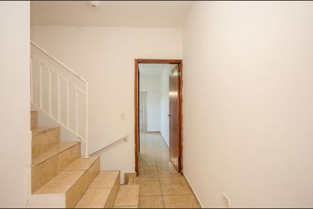 Casa para alugar com 80m², 3 quartos e 1 vaga Casa para alugar com 80m², 3 quartos e 1 vagaCorredor