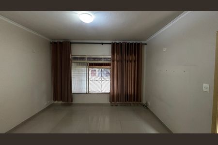 Sala de casa à venda com 3 quartos, 136m² em Parque das Nações, Santo André