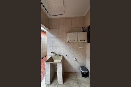 Área de Serviço de casa à venda com 3 quartos, 136m² em Parque das Nações, Santo André