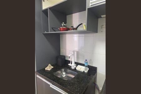 Cozinha e Área de Serviço de apartamento para alugar com 1 quarto, 40m² em Portão, Curitiba