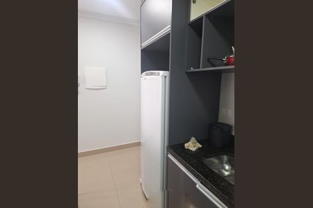 Cozinha e Área de Serviço de apartamento para alugar com 1 quarto, 40m² em Portão, Curitiba