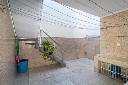 Casa para alugar com 82m², 2 quartos e 1 vaga Casa para alugar com 82m², 2 quartos e 1 vagaÁrea de Serviço