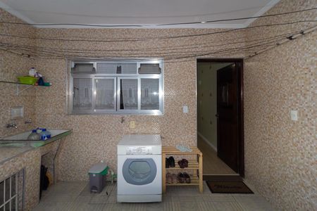 Casa para alugar com 82m², 2 quartos e 1 vaga Casa para alugar com 82m², 2 quartos e 1 vagaÁrea de Serviço
