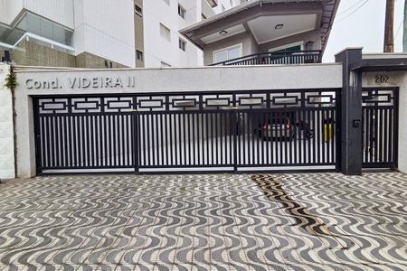 Fachada de casa de condomínio para alugar com 2 quartos, 74m² em Nova Mirim, Praia Grande