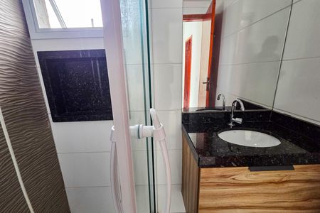 Casa de condomínio para alugar com 74m², 2 quartos e 1 vaga Casa de condomínio para alugar com 74m², 2 quartos e 1 vagaBanheiro