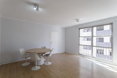 Sala de apartamento para alugar com 2 quartos, 80m² em Vila Olímpia, São Paulo
