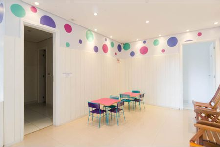 Apartamento para alugar com 67m², 3 quartos e 1 vaga Apartamento para alugar com 67m², 3 quartos e 1 vagaÁrea comum - Salão de festas infantil