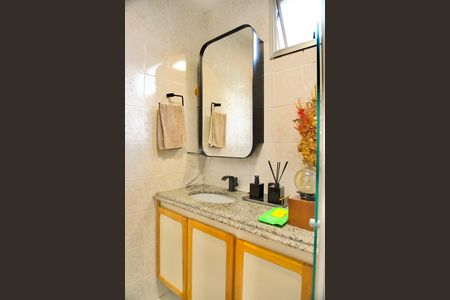 Apartamento à venda com 90m², 3 quartos e 2 vagas Apartamento à venda com 90m², 3 quartos e 2 vagasBanheiro