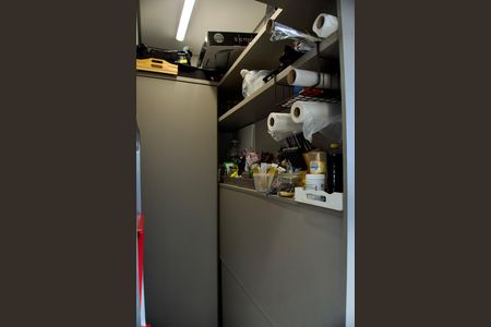 Apartamento à venda com 90m², 3 quartos e 2 vagas Apartamento à venda com 90m², 3 quartos e 2 vagasÁrea de Serviço