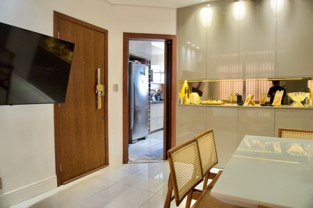 Sala de apartamento à venda com 3 quartos, 90m² em Gutierrez, Belo Horizonte