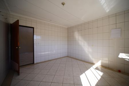Área de Serviço de casa para alugar com 3 quartos, 100m² em Vila Nhocuné, São Paulo
