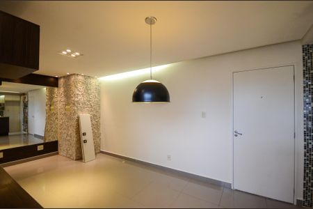 Sala de apartamento para alugar com 2 quartos, 50m² em Piqueri, São Paulo