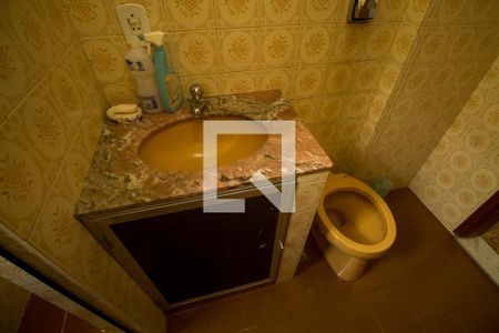 Apartamento à venda com 65m², 2 quartos e sem vaga Apartamento à venda com 65m², 2 quartos e sem vagaBanheiro