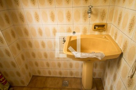 Apartamento à venda com 65m², 2 quartos e sem vaga Apartamento à venda com 65m², 2 quartos e sem vagaBanheiro