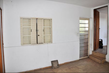 Casa para alugar com 120m², 2 quartos e 1 vaga Casa para alugar com 120m², 2 quartos e 1 vagaQuarto 02