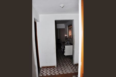Casa para alugar com 120m², 2 quartos e 1 vaga Casa para alugar com 120m², 2 quartos e 1 vagaCorredor