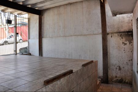 Casa para alugar com 120m², 2 quartos e 1 vaga Casa para alugar com 120m², 2 quartos e 1 vagaGaragem