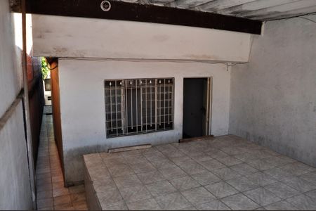Garagem de casa para alugar com 2 quartos, 120m² em Jardim Ipanema (zona Oeste), São Paulo