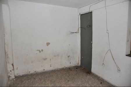 Casa para alugar com 120m², 2 quartos e 1 vaga Casa para alugar com 120m², 2 quartos e 1 vagaEdícula - Quarto