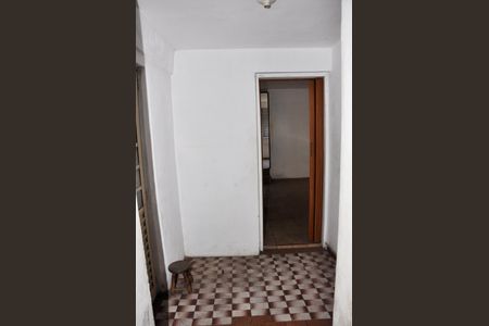 Corredor de casa para alugar com 2 quartos, 120m² em Jardim Ipanema (zona Oeste), São Paulo