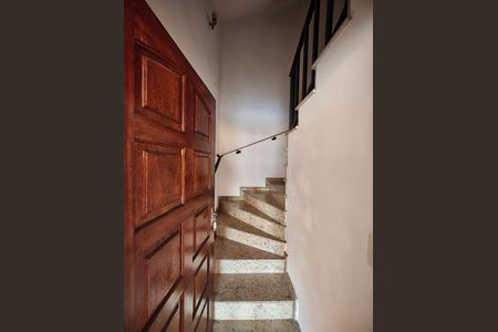 Casa para alugar com 126m², 3 quartos e 2 vagas Casa para alugar com 126m², 3 quartos e 2 vagasEntrada