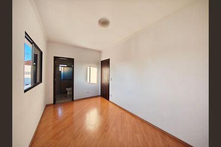 Casa para alugar com 126m², 3 quartos e 2 vagas Casa para alugar com 126m², 3 quartos e 2 vagasSuíte 3
