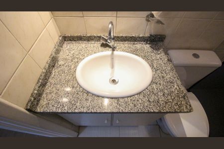 Casa à venda com 3 quartos, 172m² em Jardim Piqueroby, São Paulo