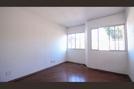 Casa para alugar com 172m², 3 quartos e 6 vagas