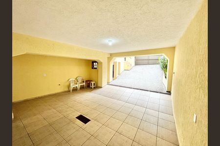 Garagem de casa à venda com 3 quartos, 226m² em Vila Dom Pedro Ii, São Paulo