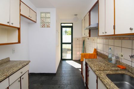Cozinha de casa à venda com 3 quartos, 170m² em Jardim Namba, São Paulo