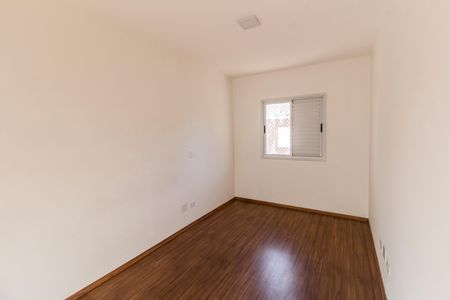 Quarto 1 de apartamento para alugar com 2 quartos, 58m² em Jardim Sao Luiz, Barueri