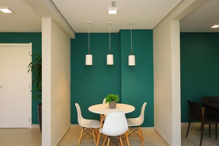 Apartamento para alugar com 34m², 2 quartos e sem vagaÁrea Comum