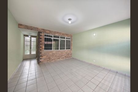 Garagem de casa à venda com 2 quartos, 145m² em Vila Ede, São Paulo