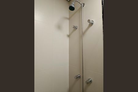 Studio para alugar com 28m², 1 quarto e sem vaga Studio para alugar com 28m², 1 quarto e sem vagaBanheiro