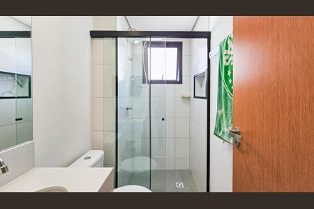 Banheiro de apartamento para alugar com 2 quartos, 38m² em Centro, Osasco