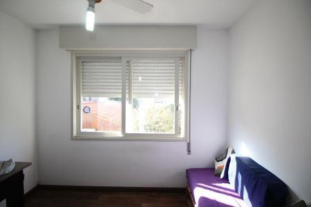 Sala de apartamento para alugar com 1 quarto, 37m² em Petrópolis, Porto Alegre