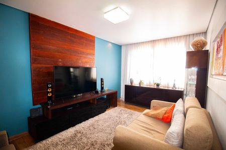 Apartamento à venda com 90m², 3 quartos e 2 vagas Apartamento à venda com 90m², 3 quartos e 2 vagasSala