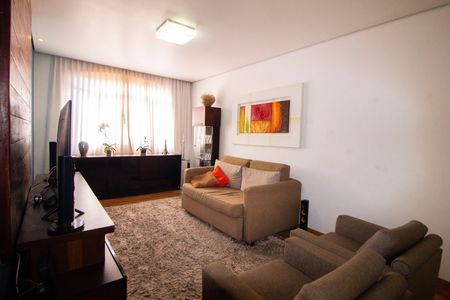 Apartamento à venda com 90m², 3 quartos e 2 vagas Apartamento à venda com 90m², 3 quartos e 2 vagasSala