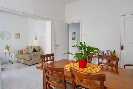 Apartamento à venda com 90m², 3 quartos e sem vaga Apartamento à venda com 90m², 3 quartos e sem vagaSala