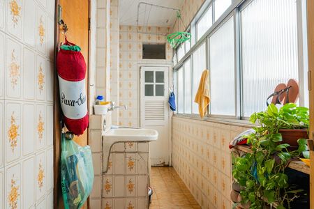 Apartamento à venda com 90m², 3 quartos e sem vaga Apartamento à venda com 90m², 3 quartos e sem vagaÁrea de serviço