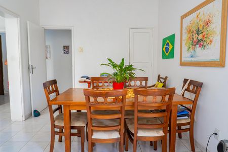 Apartamento à venda com 90m², 3 quartos e sem vaga Apartamento à venda com 90m², 3 quartos e sem vagaSala