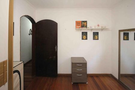 Casa à venda com 270m², 5 quartos e 4 vagasQuarto 03 casa 02