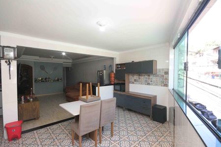 Casa à venda com 270m², 5 quartos e 4 vagasCozinha