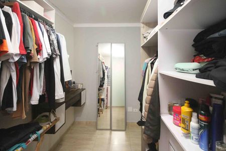 Casa à venda com 270m², 5 quartos e 4 vagasQuarto 03