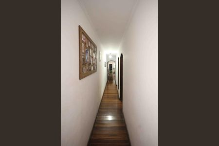 Corredor casa 02 de casa à venda com 5 quartos, 270m² em Vila Sapopemba, São Paulo